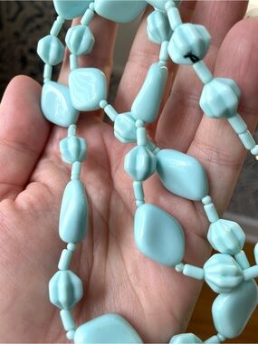 Vintage baby blue plastic beaded necklace ‘80s whimsical retro